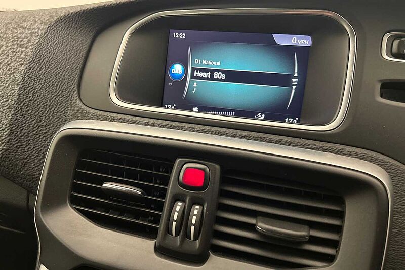 Volvo V40 T3 Inscription Automatic