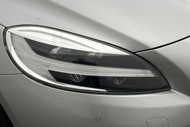 Volvo V40 T3 Inscription Automatic