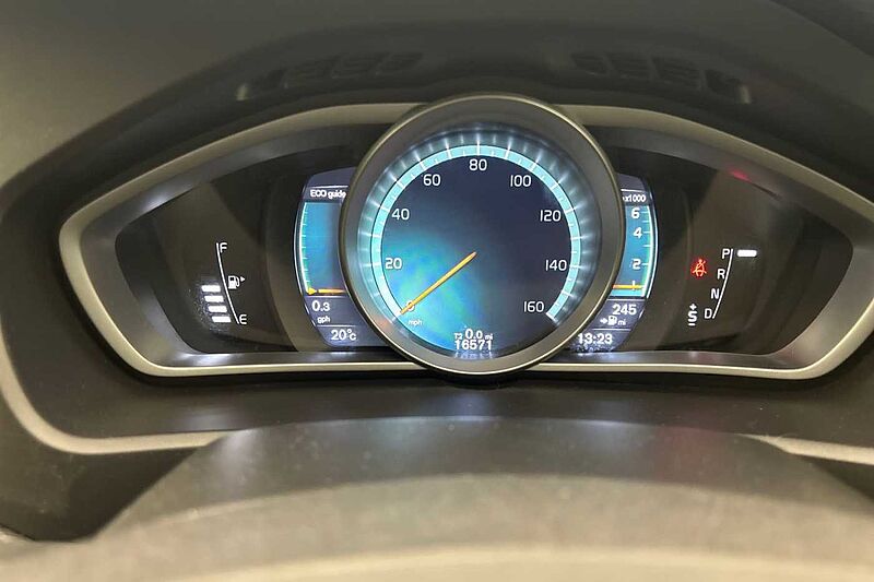 Volvo V40 T3 Inscription Automatic