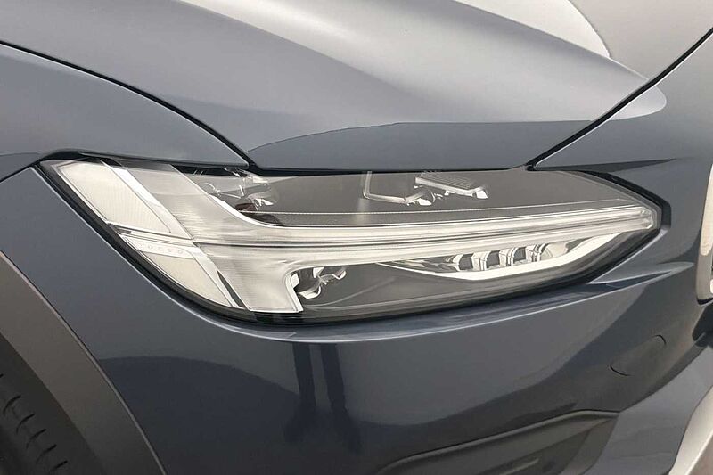 Volvo V90 Cross Country Country, B5 AWD mild hybrid
