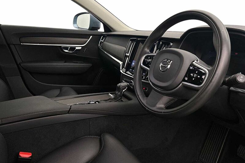 Volvo V90 Cross Country T5 AWD Plus Automatic