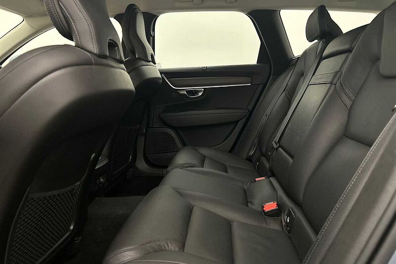 Volvo V90 Cross Country T5 AWD Plus Automatic