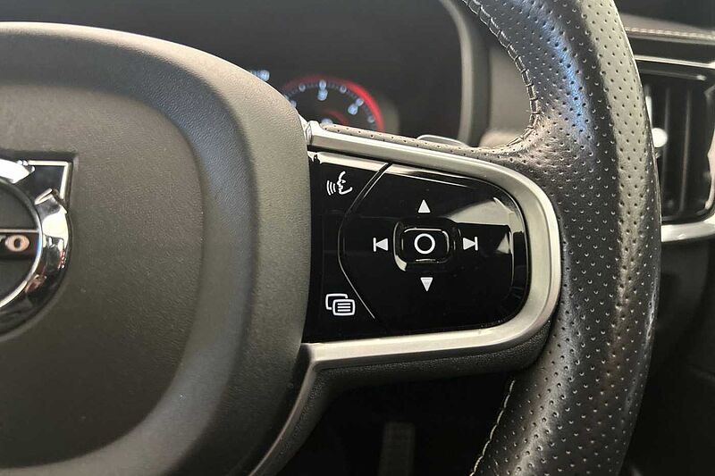 Volvo S90 D4 R-Design Pro Automatic