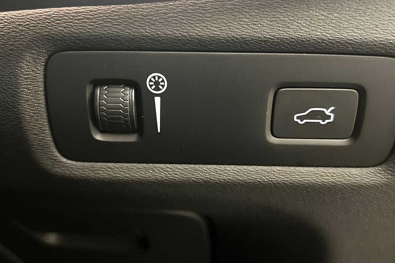 Volvo S90 D4 R-Design Pro Automatic