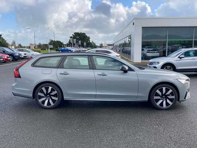 Volvo V90 Plus, T6 AWD Plug-in hybrid, Electric/Petrol, Dark