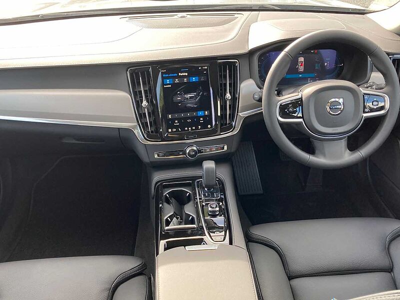 Volvo V90 Plus, T6 AWD Plug-in hybrid, Electric/Petrol, Dark