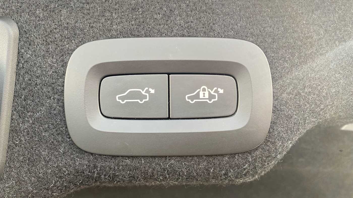 Volvo S90 D4 Inscription Automatic