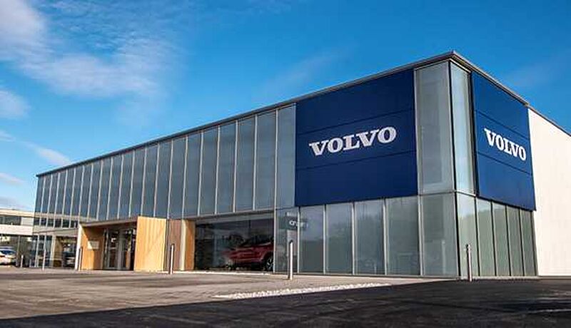 Volvo V90 Ultra, T8 AWD Plug-in hybrid, Electric/Petrol, Dark