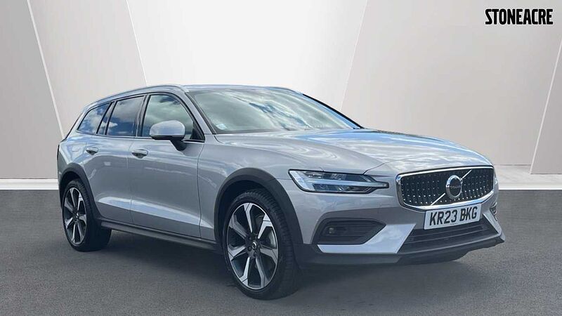 Volvo V60 Cross Country Plus, B5 AWD mild hybrid, Petrol