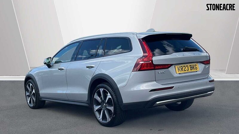 Volvo V60 Cross Country Plus, B5 AWD mild hybrid, Petrol