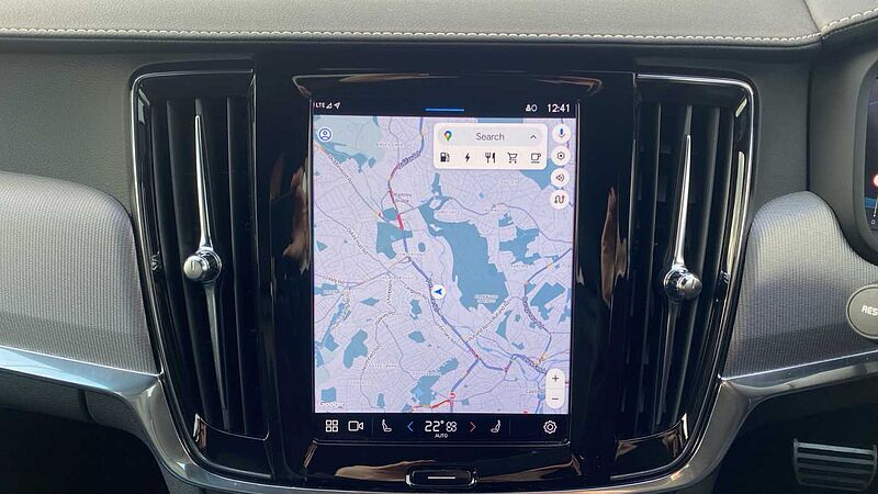 Volvo S90 Recharge R-Design, T8 AWD plug-in hybrid