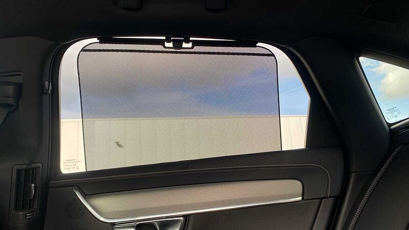 Volvo S90 Recharge R-Design, T8 AWD plug-in hybrid