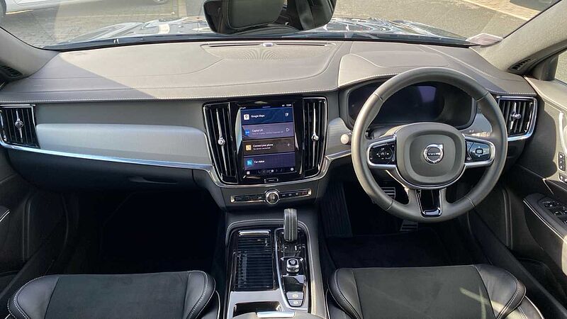 Volvo S90 Recharge R-Design, T8 AWD plug-in hybrid