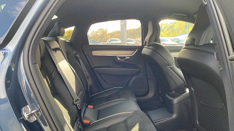 Volvo S90 Recharge R-Design, T8 AWD plug-in hybrid