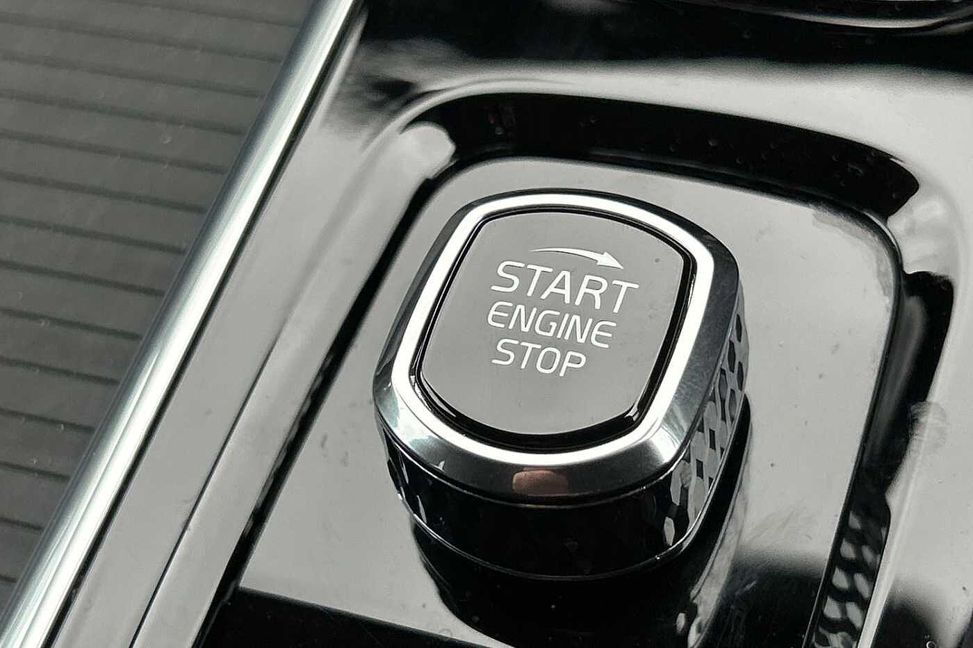 Volvo V90 Cross Country 2.0 B5P Cross Country Plus 5dr AWD Auto