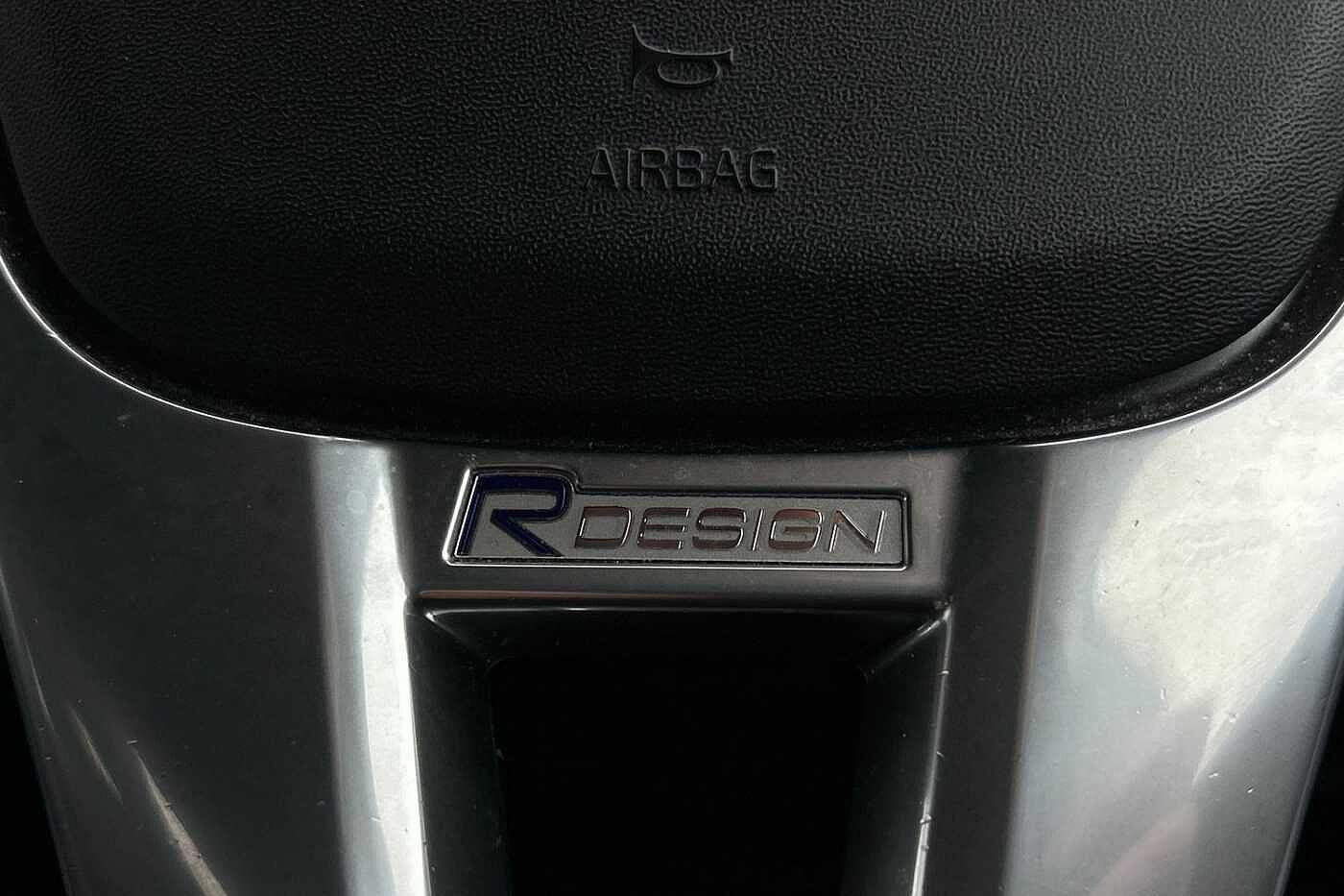 Volvo V40 D2 R-Design Manual