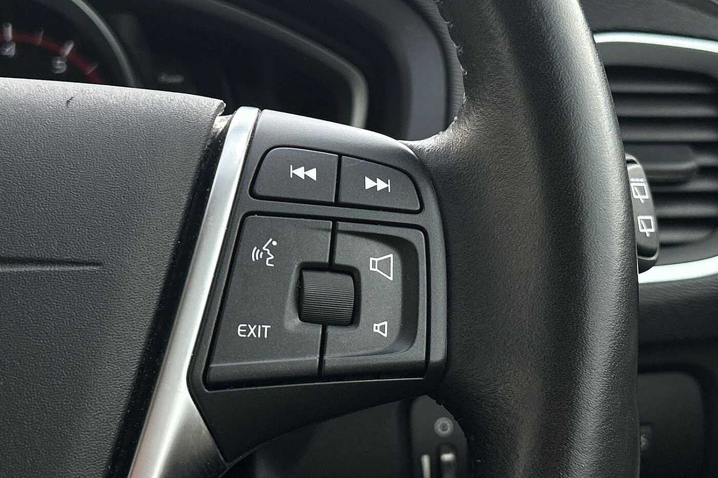 Volvo V40 T3 Inscription Automatic