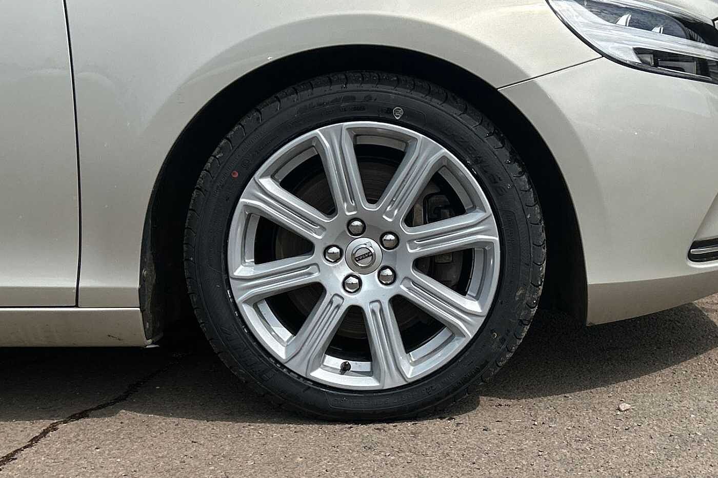 Volvo V40 T3 Inscription Automatic