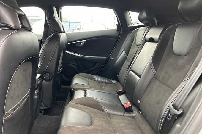 Volvo V40 D2 R-Design Manual