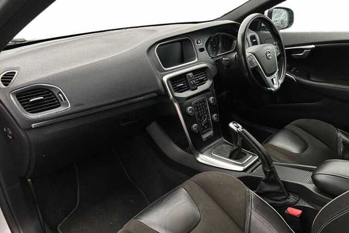 Volvo V40 D2 R-Design Manual