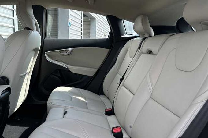 Volvo V40 T3 Inscription Automatic