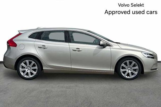 Volvo V40 T3 Inscription Automatic