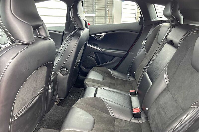 Volvo V40 T3 R-Design Manual