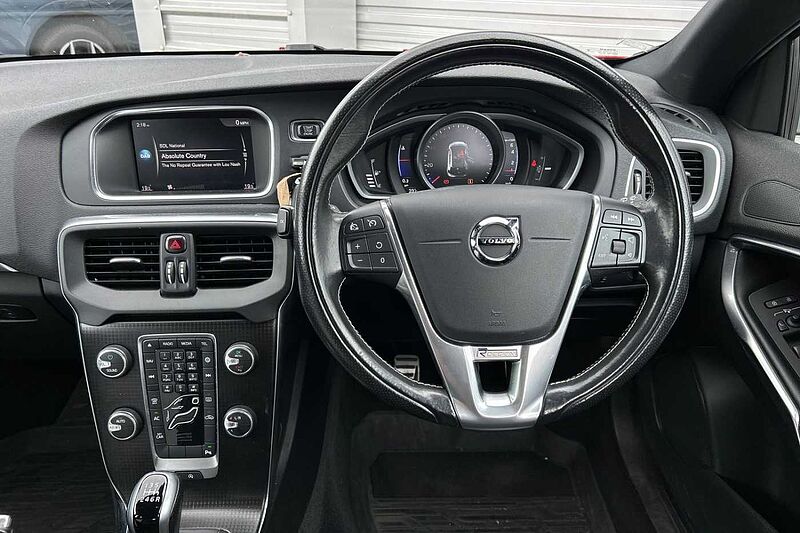 Volvo V40 T3 R-Design Manual
