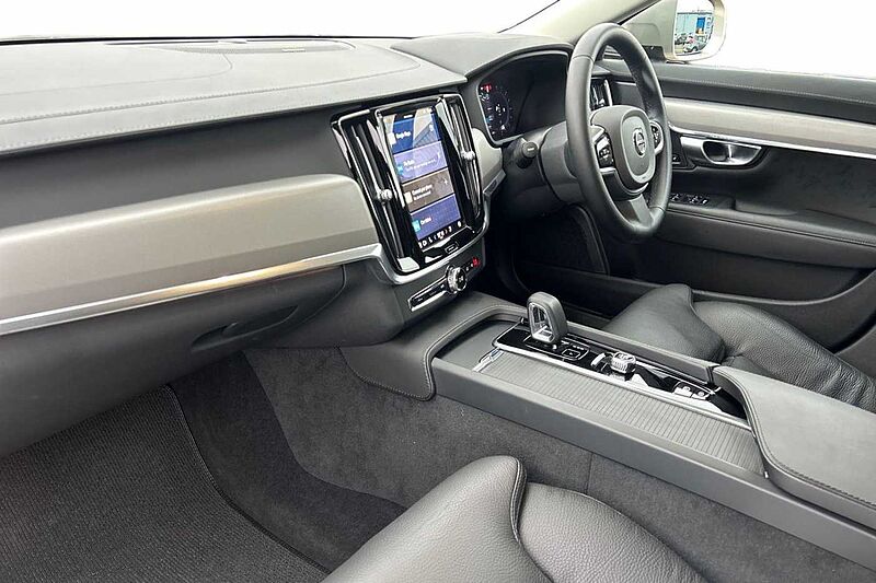 Volvo V90 Cross Country 2.0 B5P Cross Country Plus 5dr AWD Auto