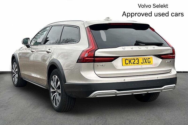 Volvo V90 Cross Country 2.0 B5P Cross Country Plus 5dr AWD Auto