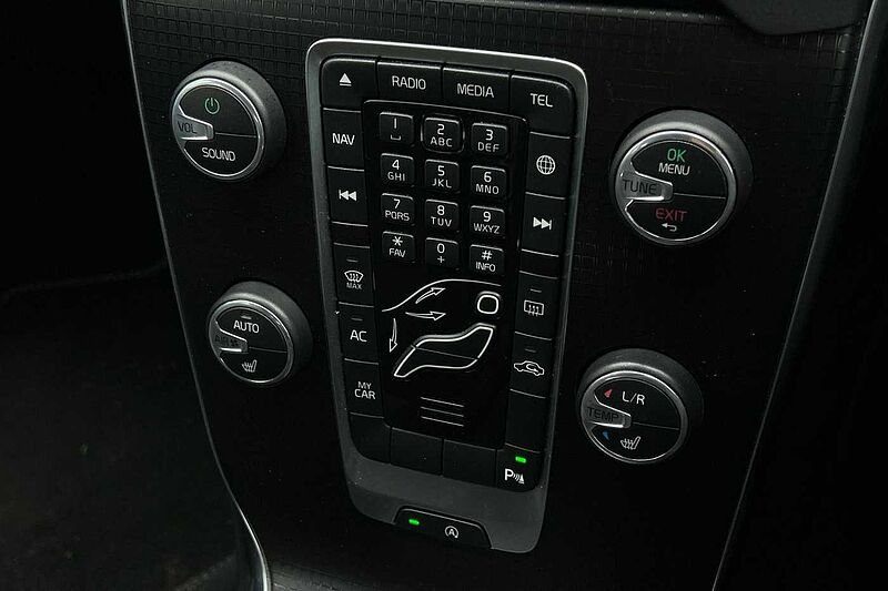 Volvo V40 D2 R-Design Manual