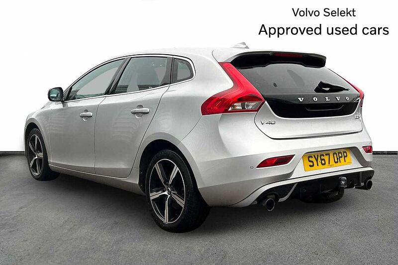 Volvo V40 D2 R-Design Manual