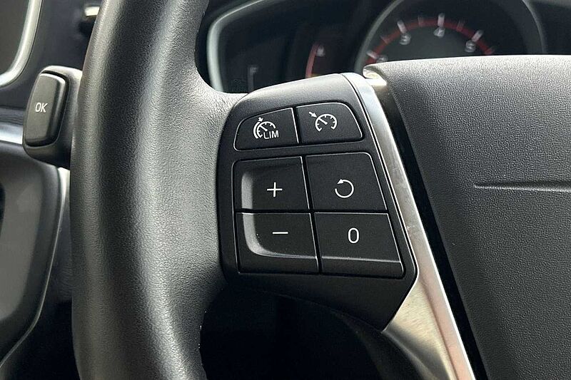 Volvo V40 T3 Inscription Automatic