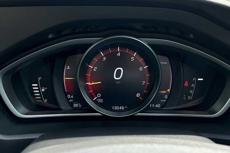 Volvo V40 T3 Inscription Automatic