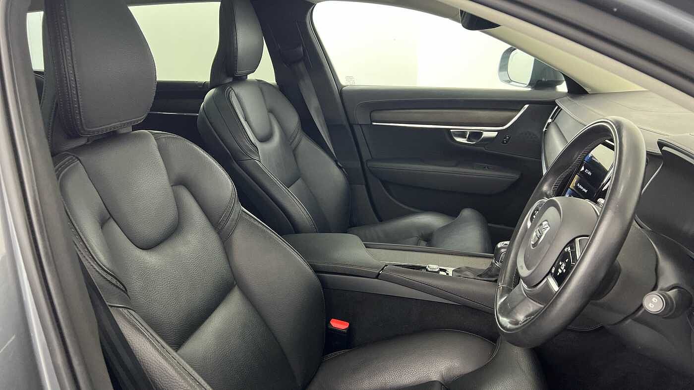 Volvo V90 Cross Country D5 AWD Plus Automatic