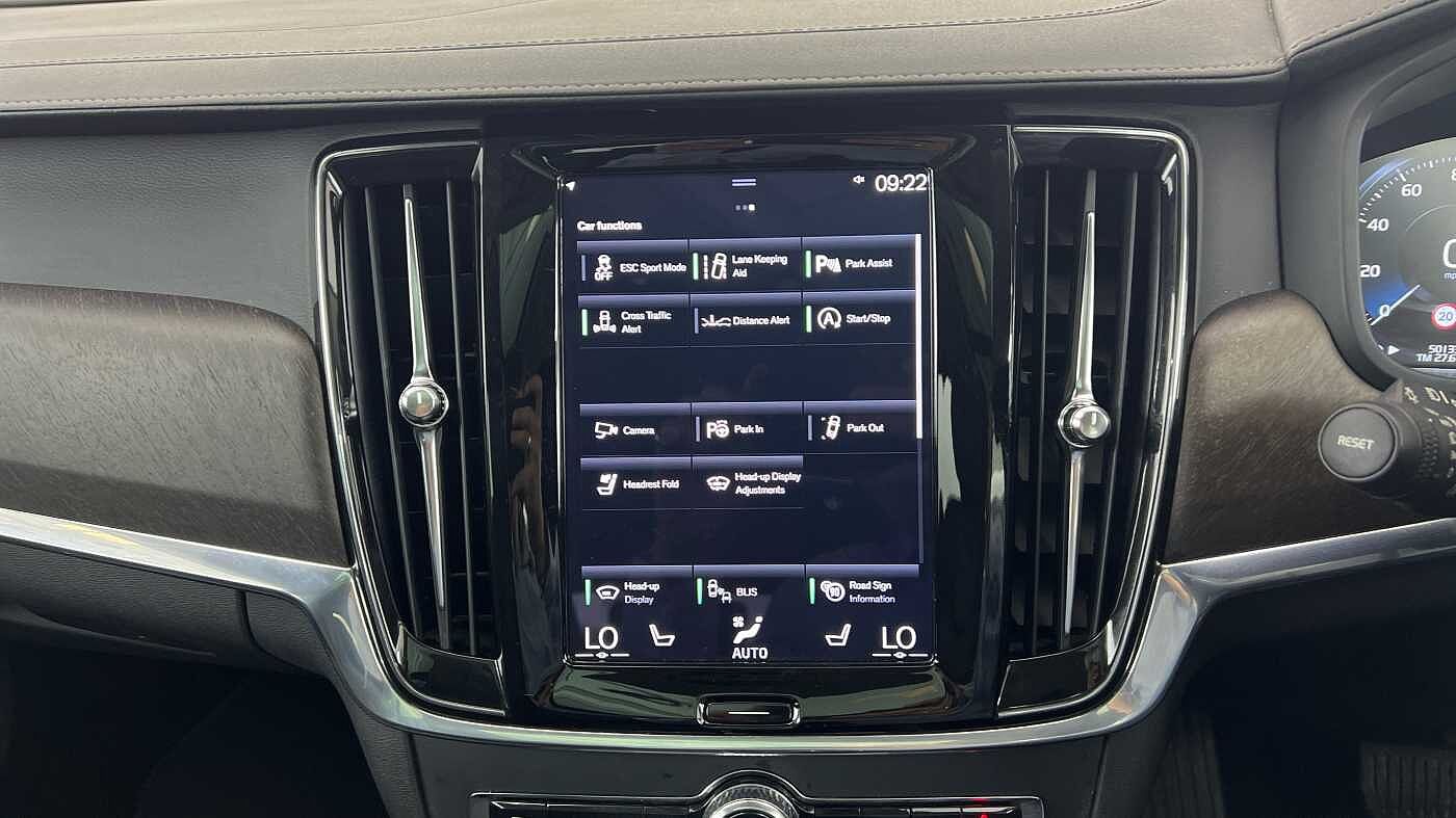 Volvo V90 Cross Country D5 AWD Plus Automatic