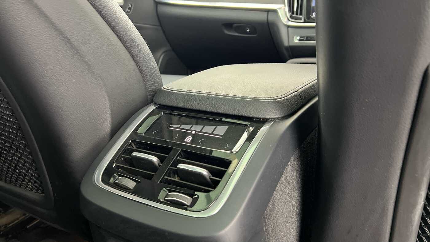Volvo V90 Cross Country D5 AWD Plus Automatic