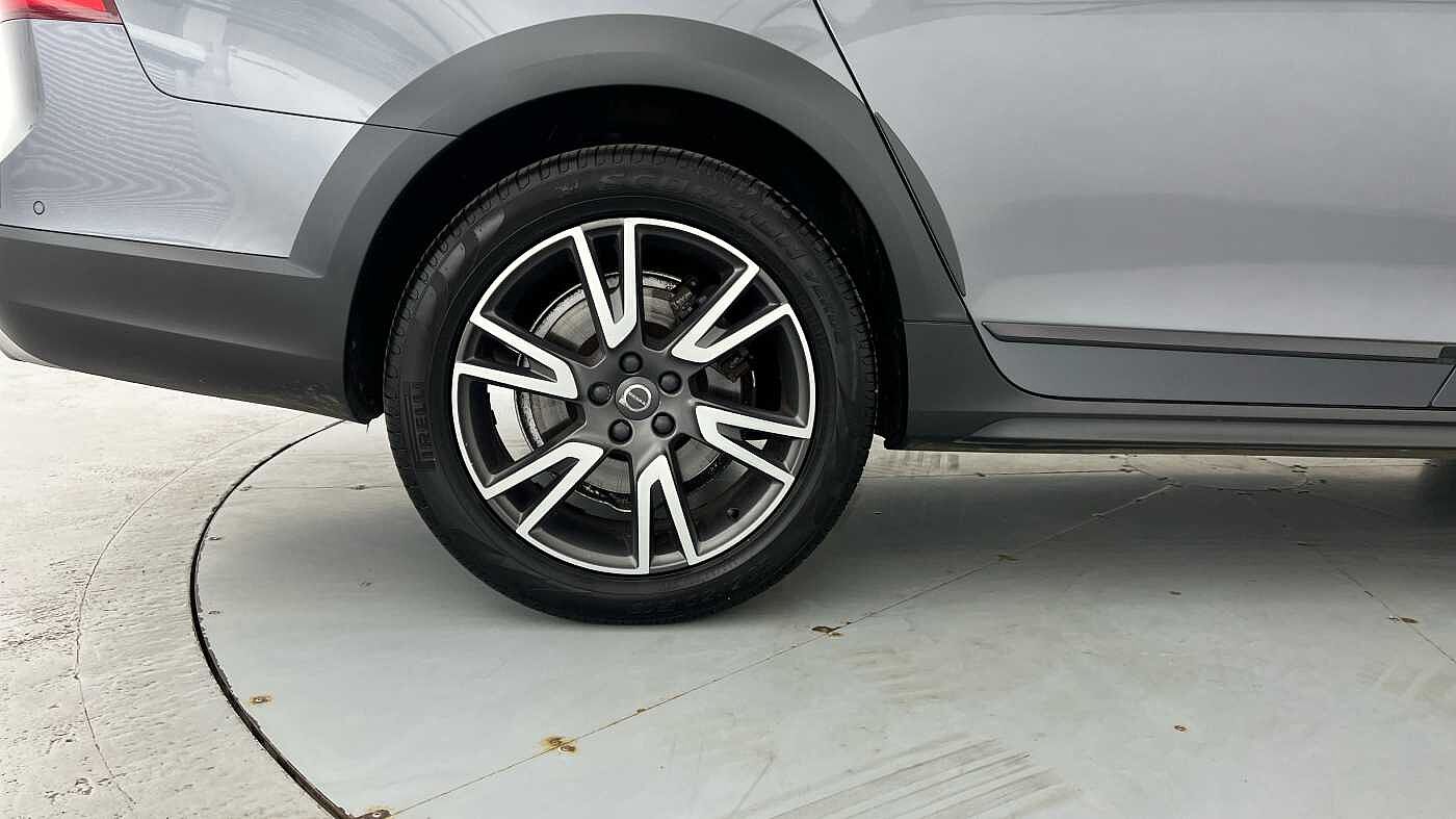 Volvo V90 Cross Country D5 AWD Plus Automatic