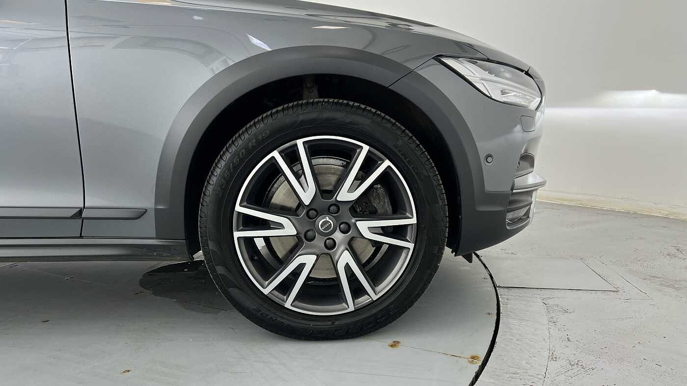 Volvo V90 Cross Country D5 AWD Plus Automatic