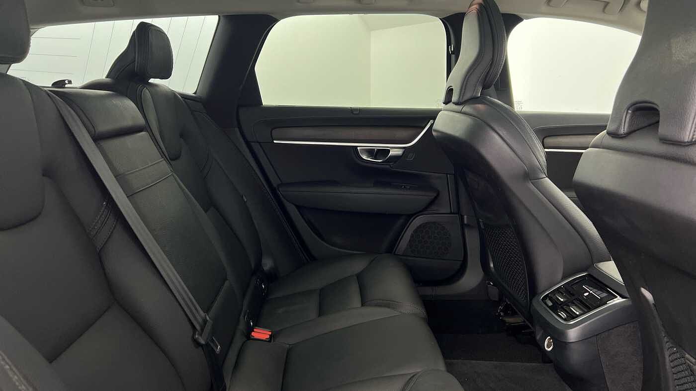 Volvo V90 Cross Country D5 AWD Plus Automatic