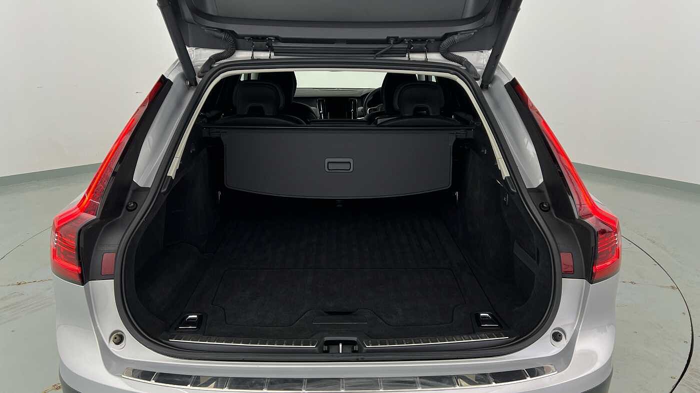 Volvo V90 Cross Country Plus, B5 AWD mild hybrid, Diesel