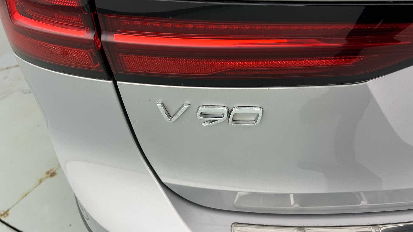 Volvo V90 Cross Country Plus, B5 AWD mild hybrid, Diesel