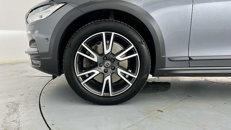 Volvo V90 Cross Country D5 AWD Plus Automatic