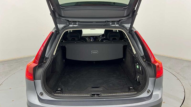 Volvo V90 Cross Country D5 AWD Plus Automatic