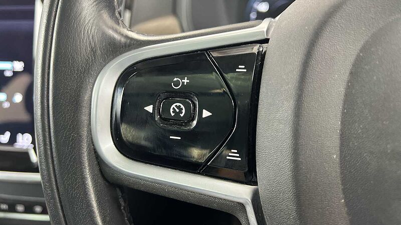 Volvo V90 Cross Country D5 AWD Plus Automatic