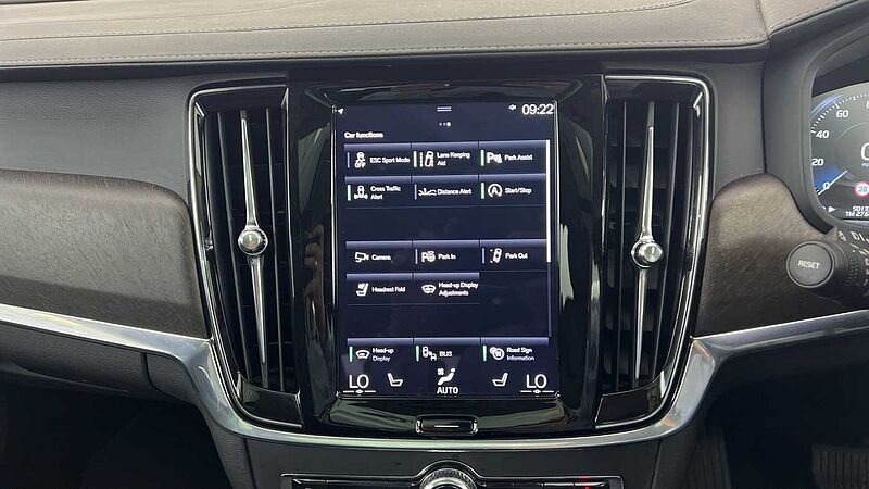 Volvo V90 Cross Country D5 AWD Plus Automatic