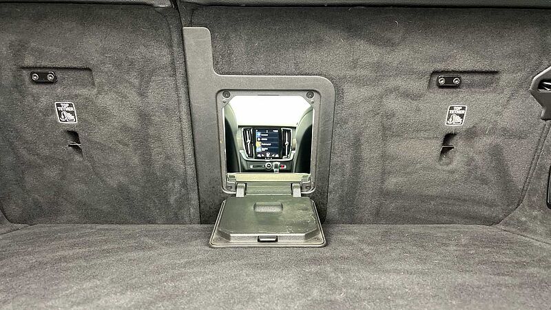 Volvo V90 Cross Country D5 AWD Plus Automatic