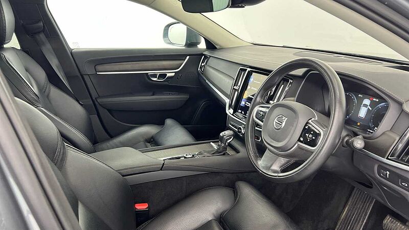 Volvo V90 Cross Country D5 AWD Plus Automatic