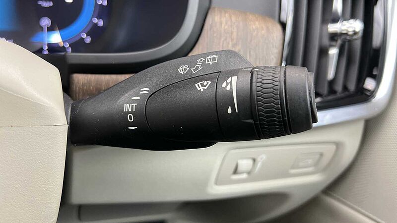 Volvo V90 Cross Country Country, B5 AWD mild hybrid