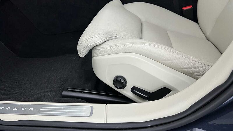 Volvo V90 Cross Country Country, B5 AWD mild hybrid